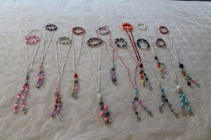 kinderfeest met workshop sieraden maken